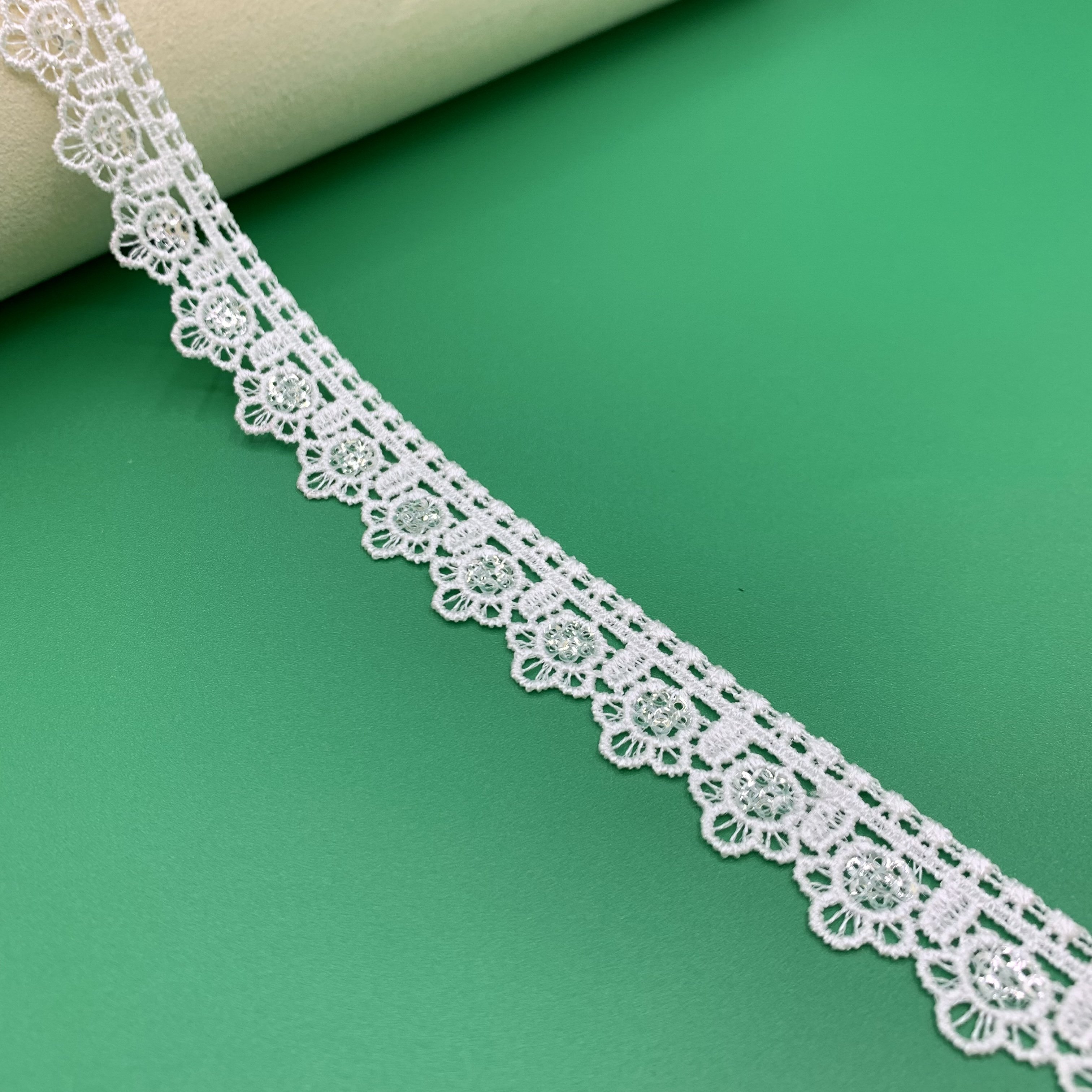 2023 New Arrival Low Price Multi Color Sequin Fabric Embroidery Cheap White Lace Fabric Trim For Wedding