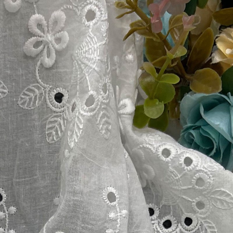 Custom Color Boho Fashion Textile and Fabrics Cotton Embroidery Lace Fabric for Clothing