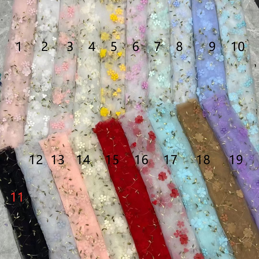 Hot Sale 90*150cm Diy Handmade Shabby Wedding 3D Flower Embroidered Mesh Lace Fabric for Dress Sewing Supplies Crafts