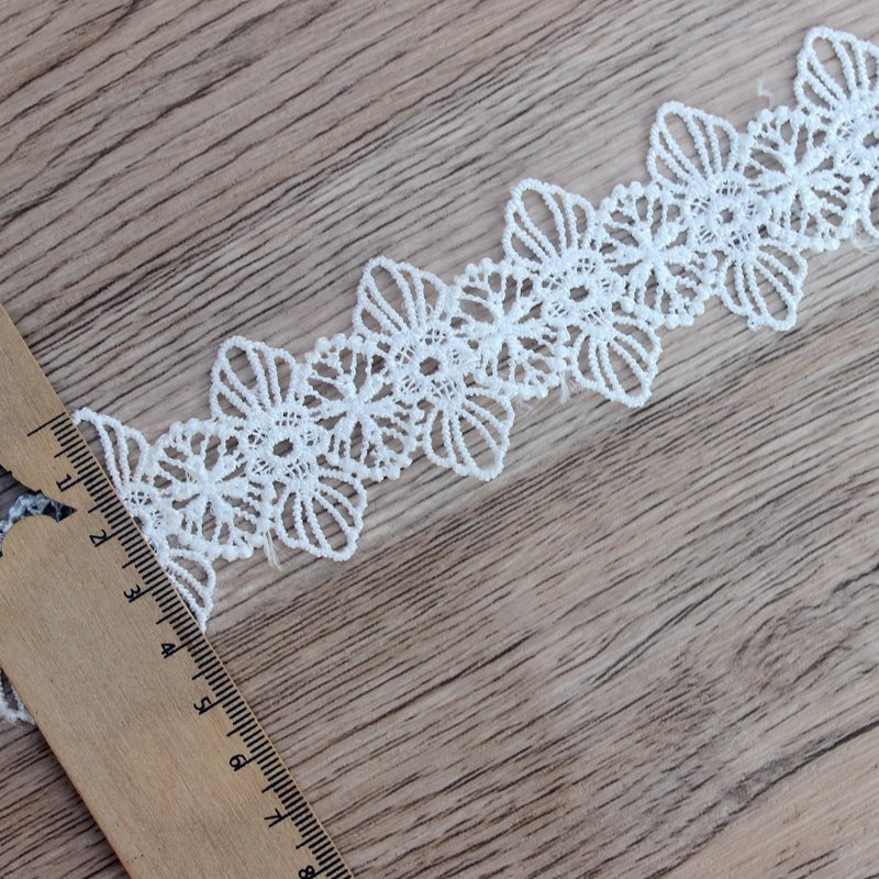 Zeal Hot Sale Exquisite French Style 4cm Width Polyester Lace Trims Embroidery Fabric Wholesale Business Clothes Collars Tapes