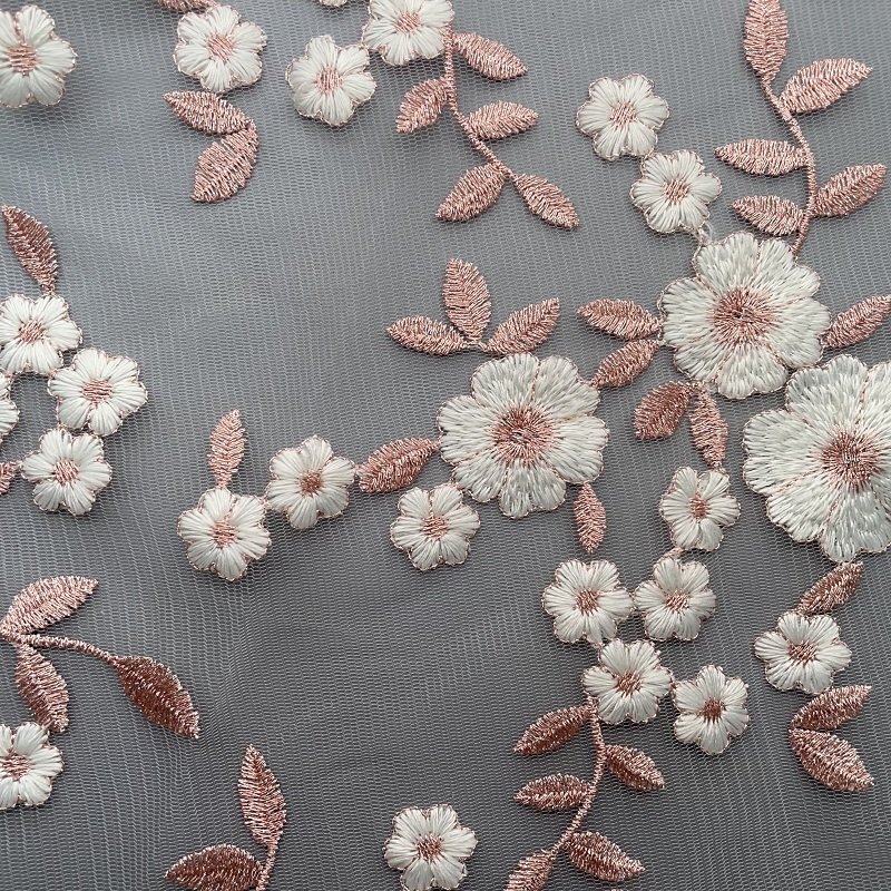 Beautiful Design Metallic Lace Embroidery Fabric for Garment and Home Textile