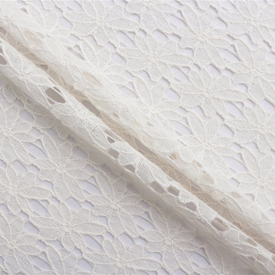 New High Quality Embroidered Nylon White Flower Tulle Lace Fabric For Wedding Gown