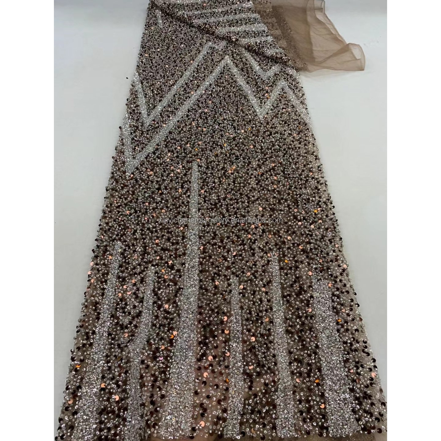wholesale mesh border lace fabric embroidery 2024 new arrival good price beaded lace fabric luxury for wedding evening dress
