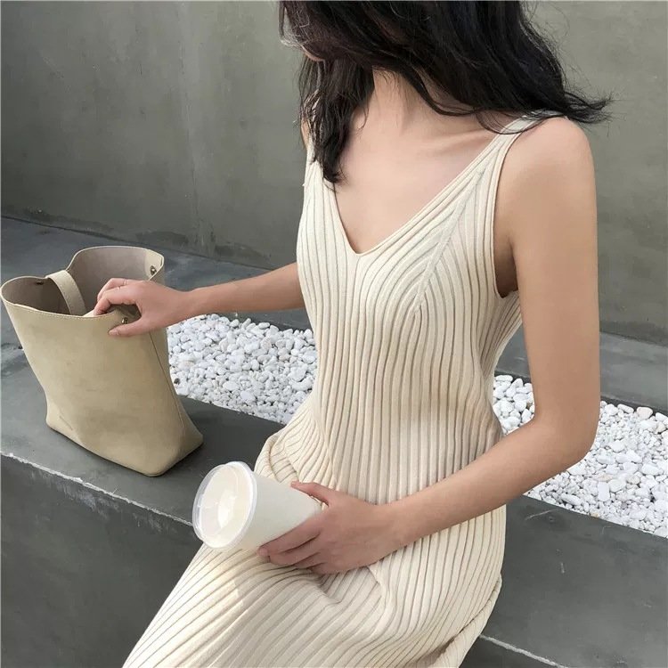 2024 women dresses wholesale knitted women casual deep V neck sweater dress casual long knit women's dresses