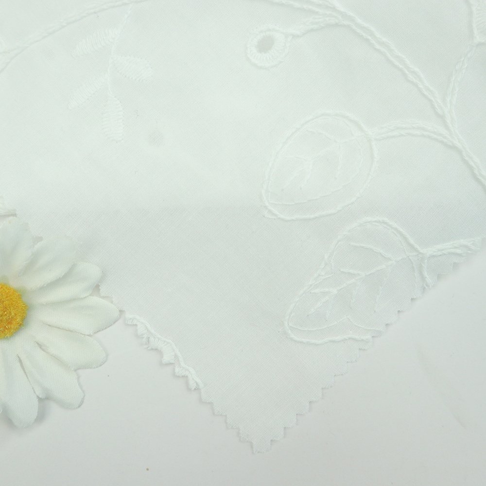 Fabrics and Textiles Mini Jacquard Eyelet Floral Fabric White Eyelet Cotton Embroidery Fabric For Wedding Dresses