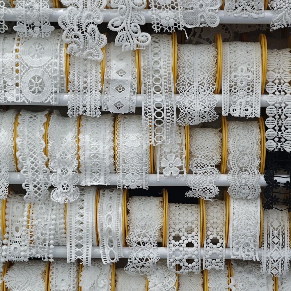 Custom Style Color border lace Embroidery White Polyester white Lace Trim For Garment Accessories Decoration
