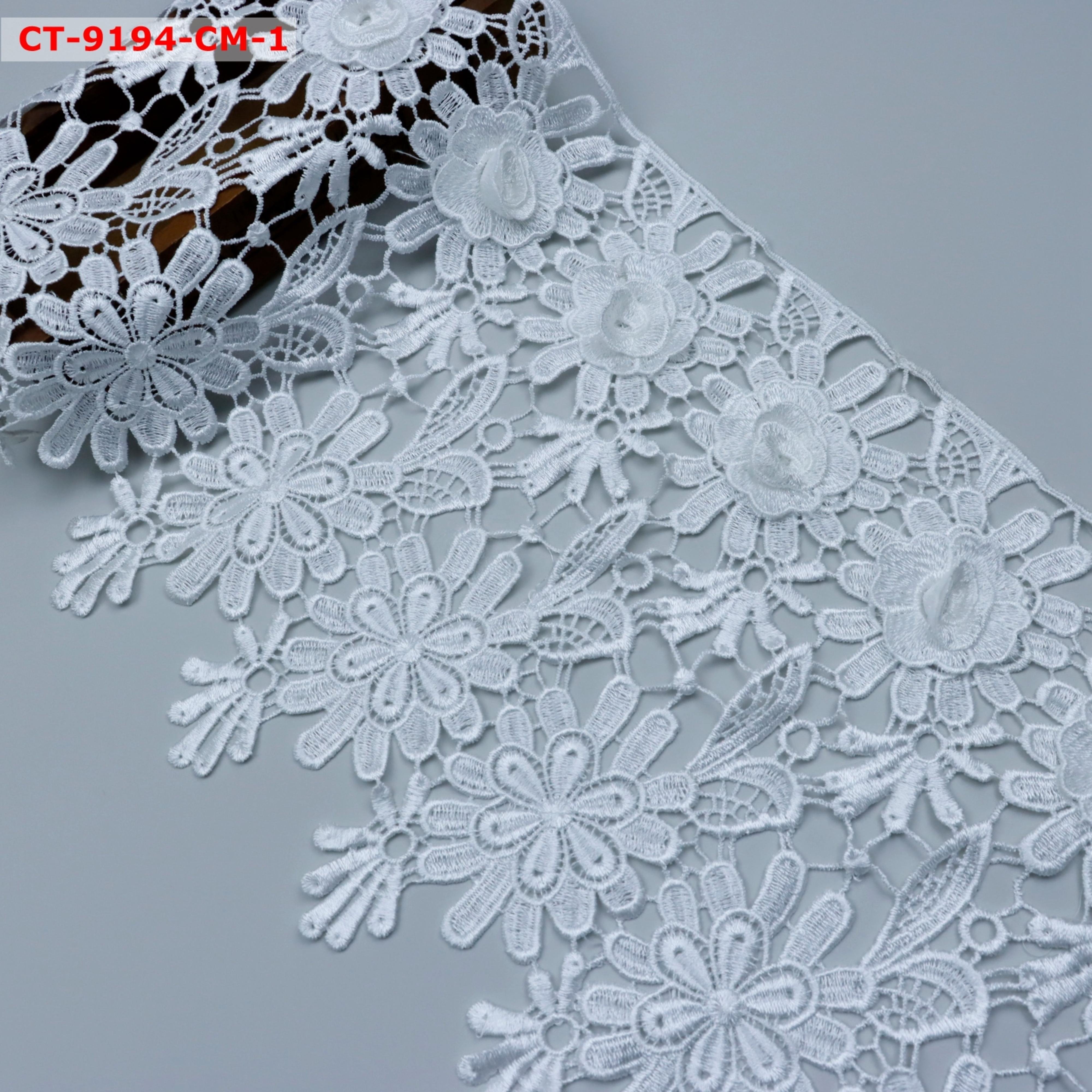 Ribete de encaje 24 cm width OEM Wholesale 3D Flower Milk Yarn Lace Trim Embroidered Cotton and Polyester Lace Trim