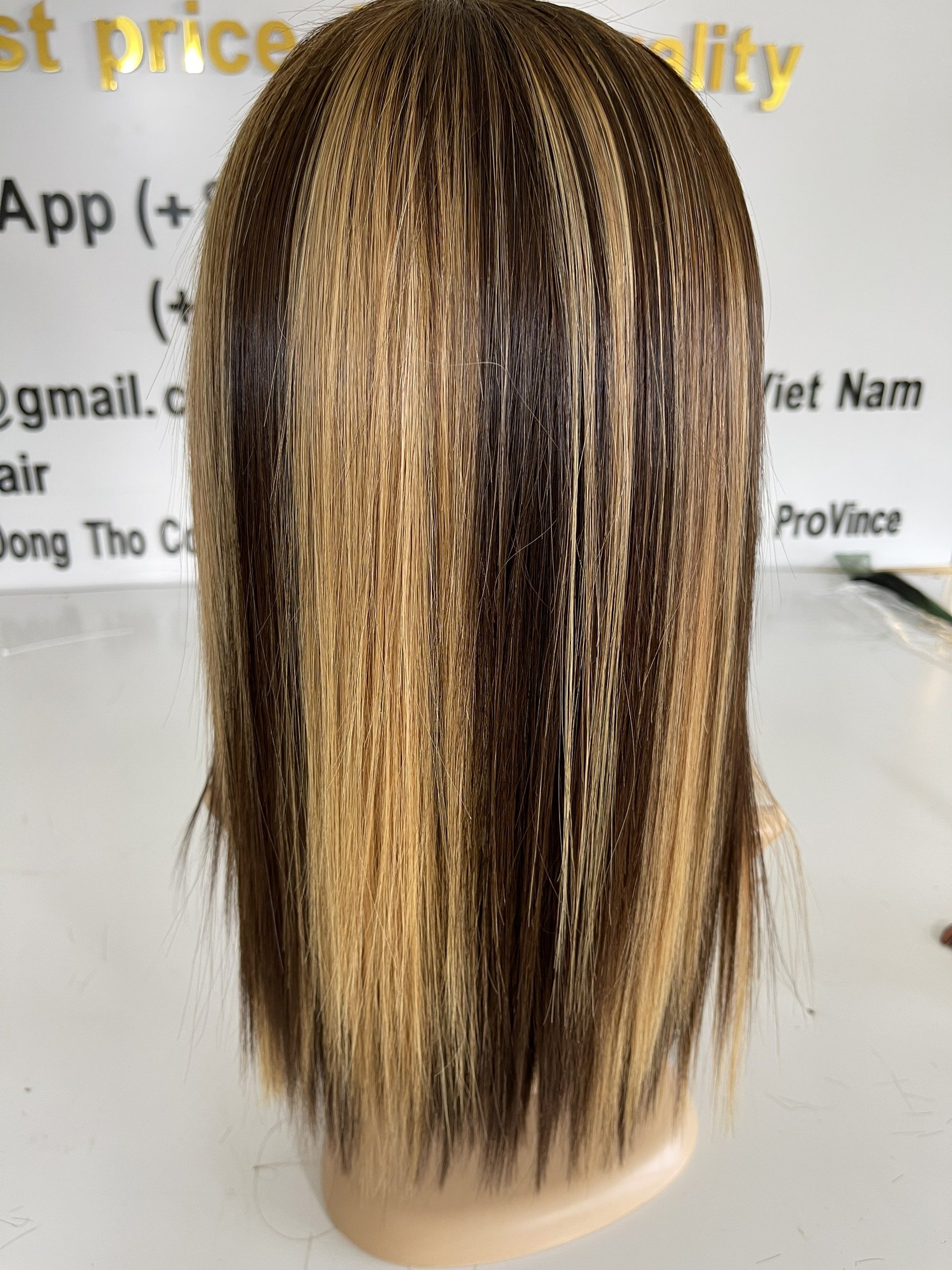 Free Sample 13x4 Highlight Hd Wigs Human Hair Lace Front Piano Color Raw Hair Wig Double Drawn Bone Straight Bob Wig