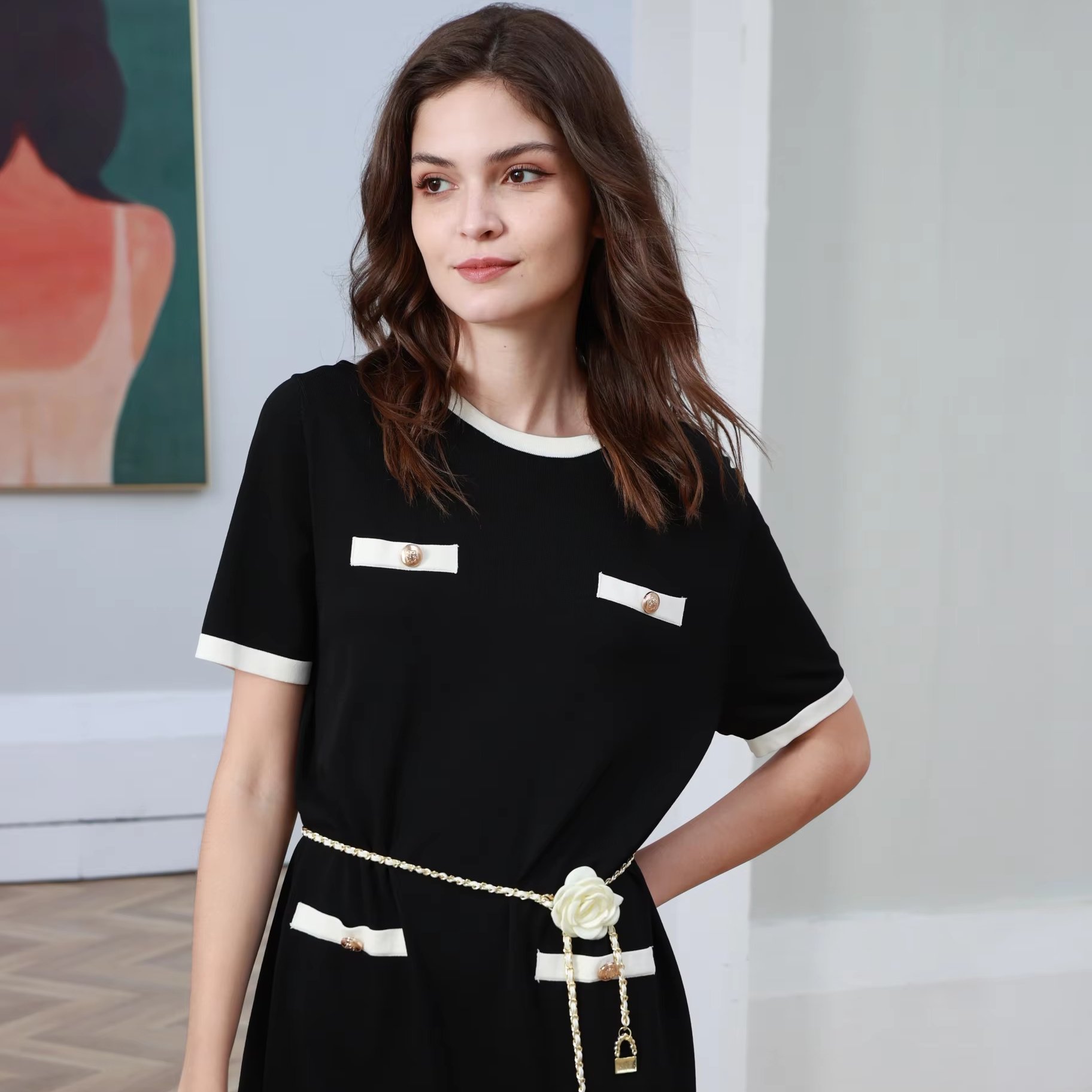 New round neck mid length dress with waist belt and loose waistband