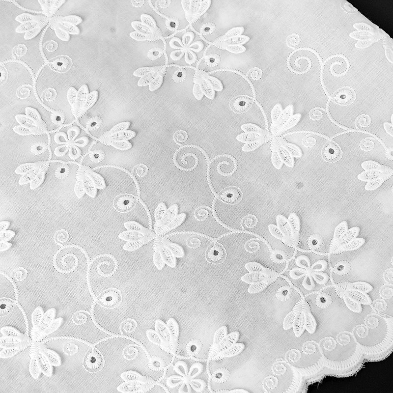 China textile cloth white embroidered eyelet cotton embroidery fabric for women dress