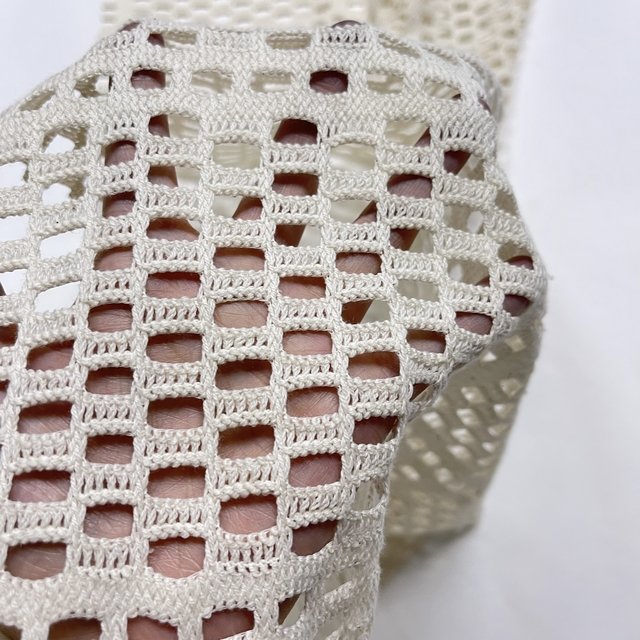 beige Soft Hand Feel 85%Cotton Lace yarn dyed tricot knitted crocheted fabric for vacation wearing