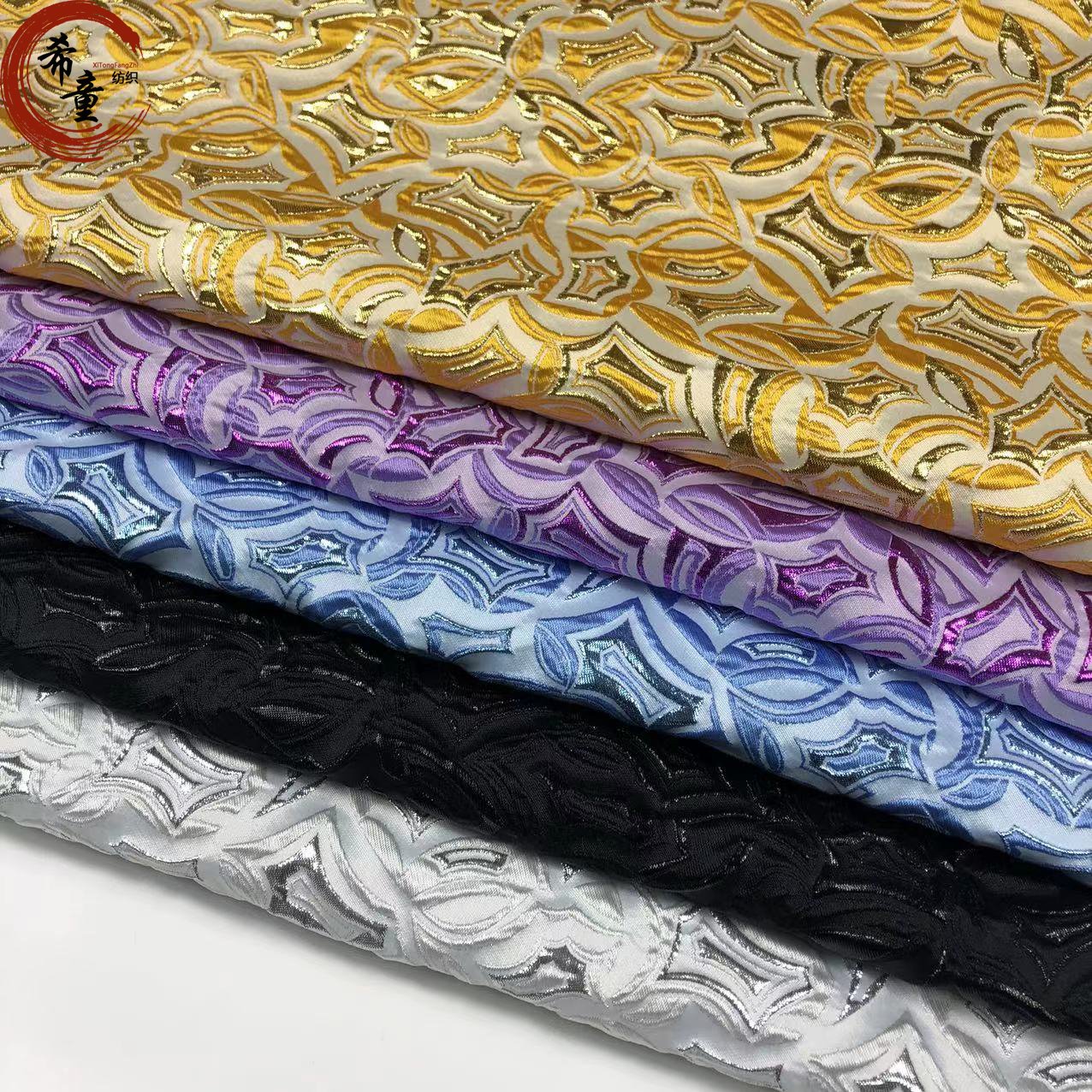 Fashion yarn dye elegant 3d flower jacquard brocade fabric for ladys dress garments
