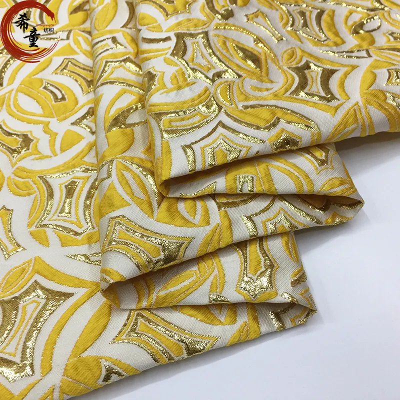 Fashion yarn dye elegant 3d flower jacquard brocade fabric for ladys dress garments