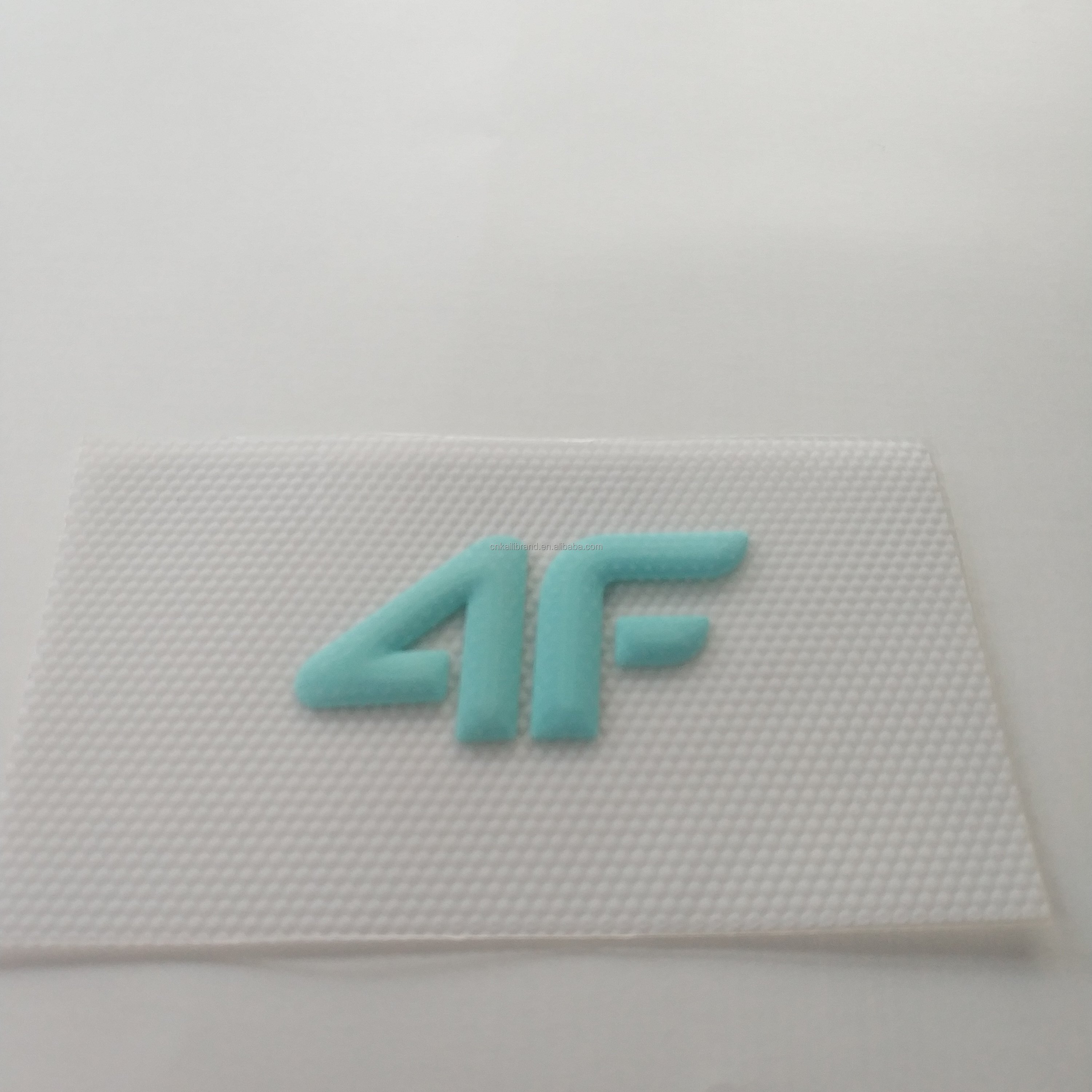 Customized Heat Transfer Conductive Silicone TPU 3D Label for Clothing