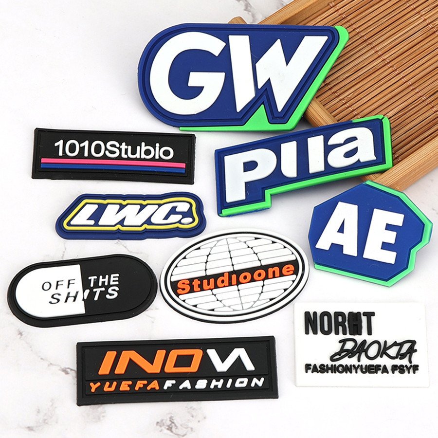 Garment clothing accessories 3D rubber custom logo shoes embossed silicon heat transfer label tags