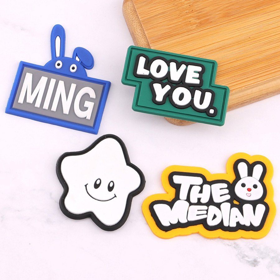 Garment clothing accessories 3D rubber custom logo shoes embossed silicon heat transfer label tags