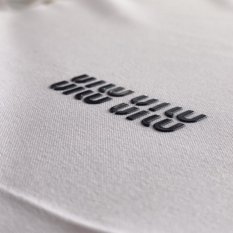 Custom Tags Heat Transfer Stickers PVC High-frequency Bright Surface Brand Logo Transfer Embossed TPU 3D for Leather Pp Bag