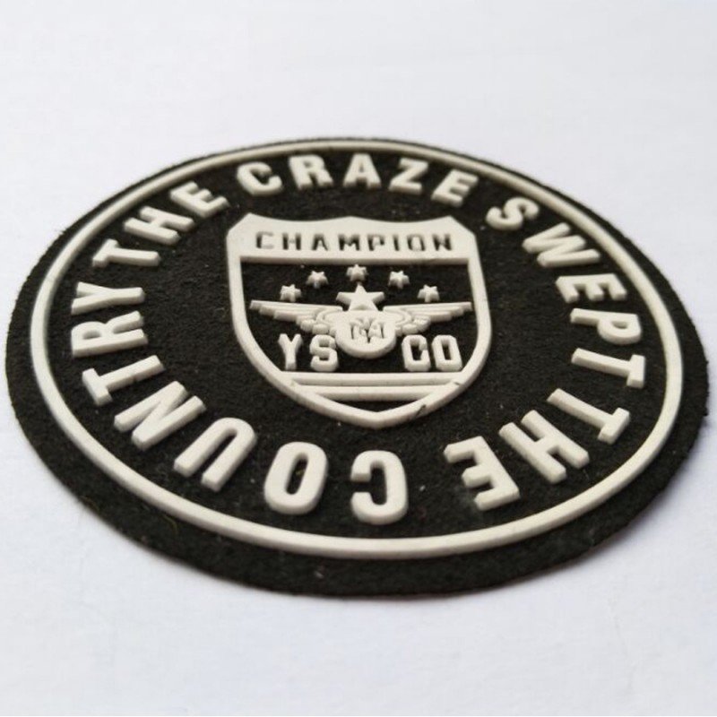 Custom Iron On Heat Press Silicon Sticker T-shirt 3d Silicone Logo For Clothes Silicone Heat Transfer Printing Garment Label