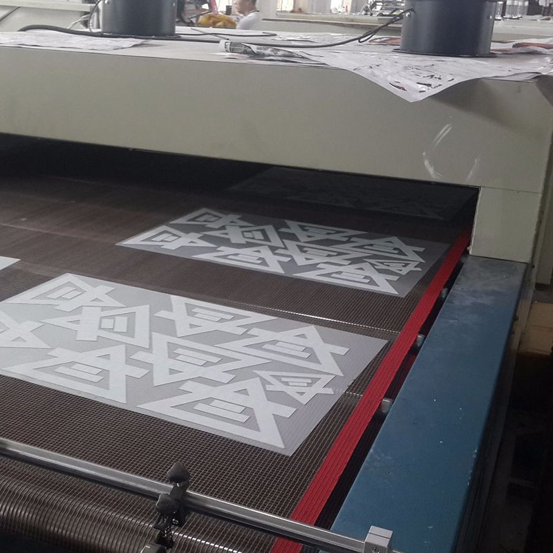 Wholesale Custom Design logo Labels Heat Transfers printing pattern DTF transfer film for Tshirts clothing Soft transfer labels
