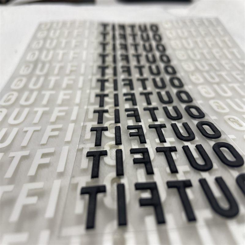 Factory wholesale waterproof 3d puff heat transfer vinyl logo sticker for clothes heat transfer silicone logo