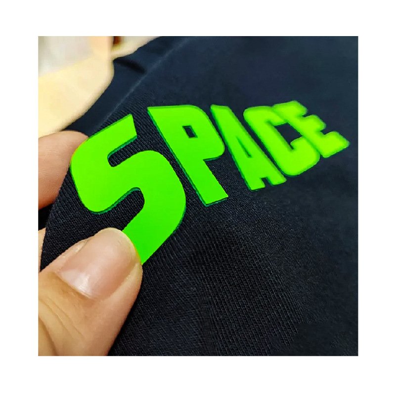 Custom 3D Logo Silicone Heat Transfer Printing Label Hot promotional Excellent Silicone embossed raised logo For Garment