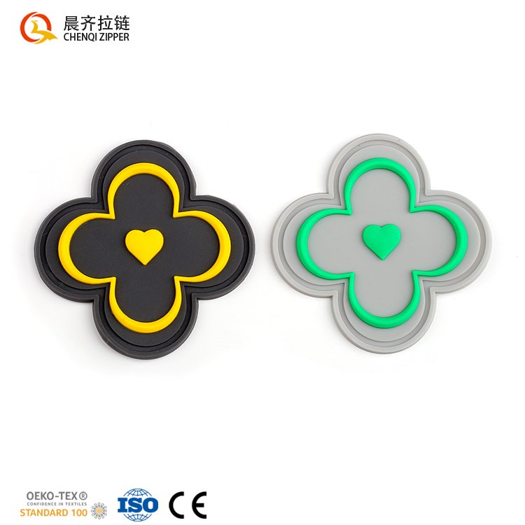 Custom Heat Transfer Logo 3D Embossed TPU PVC Rubber Flock Silicone Iron-on Patch Printing Labels for clothes