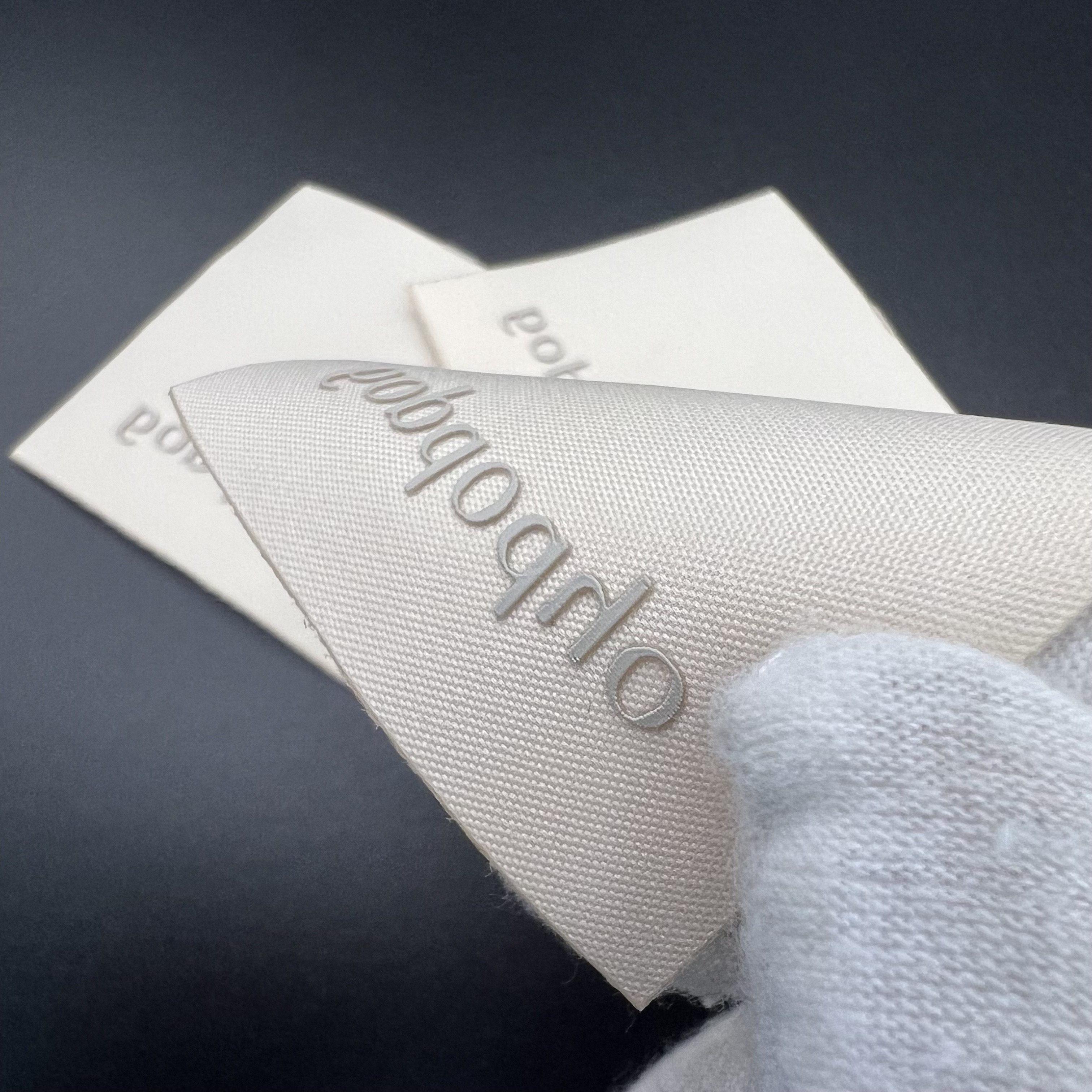 Custom 3D Raised Effect Silicone Rubber Neck Woven Label Wash Labels Suitable for Clothing Pants Bags For Their Own Brand Logo