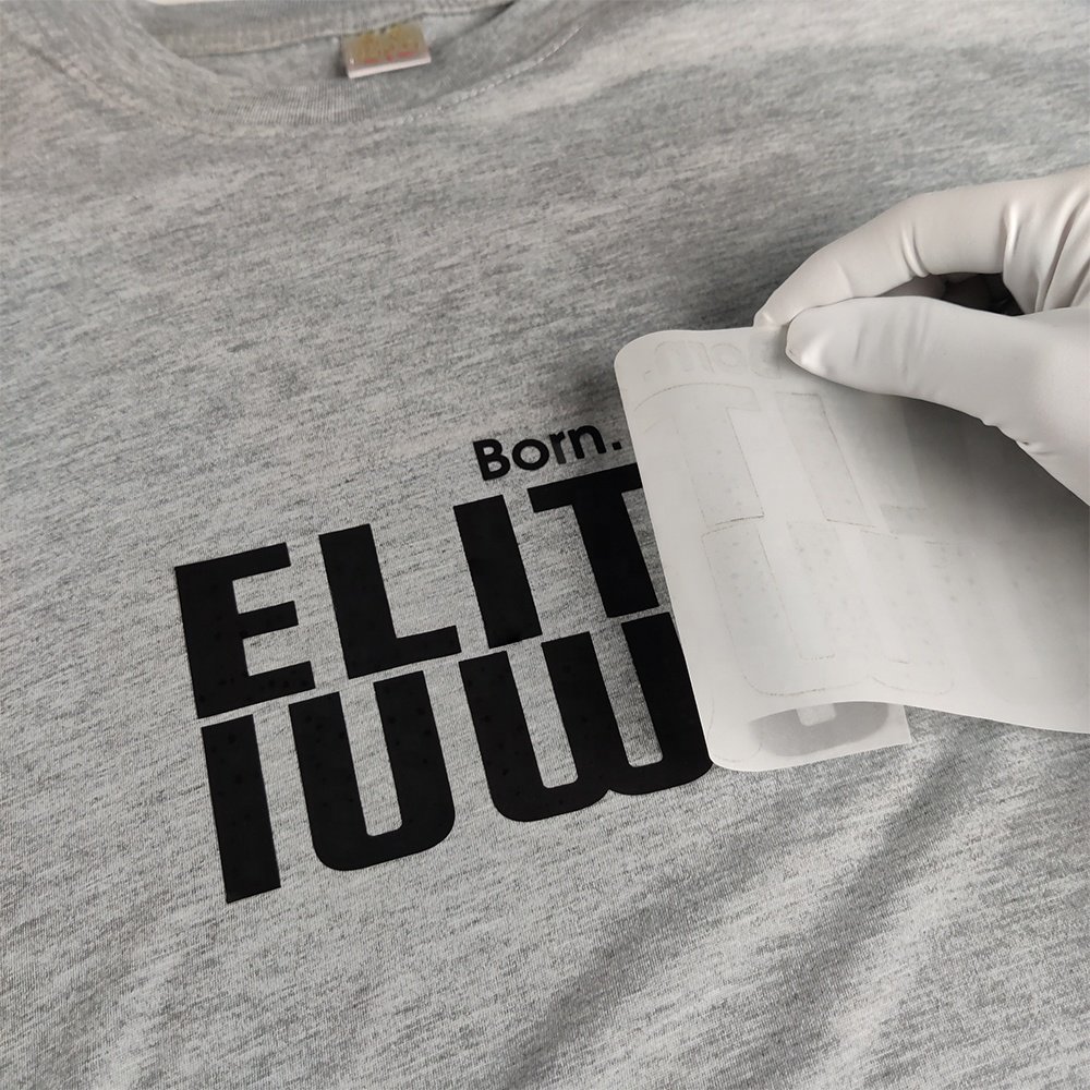 Custom Clothes Neck Size Logo Iron On Labels, Flexible Clothing Label Heat Transfer Logo Tagless Shirt Tags