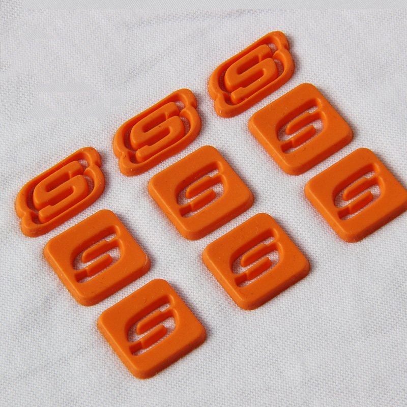 Custom Logo 3D Heat Transfer Printing For DIY Craft T-shirt Thick Silicone Label Transfer Sticker Logo For Clothing
