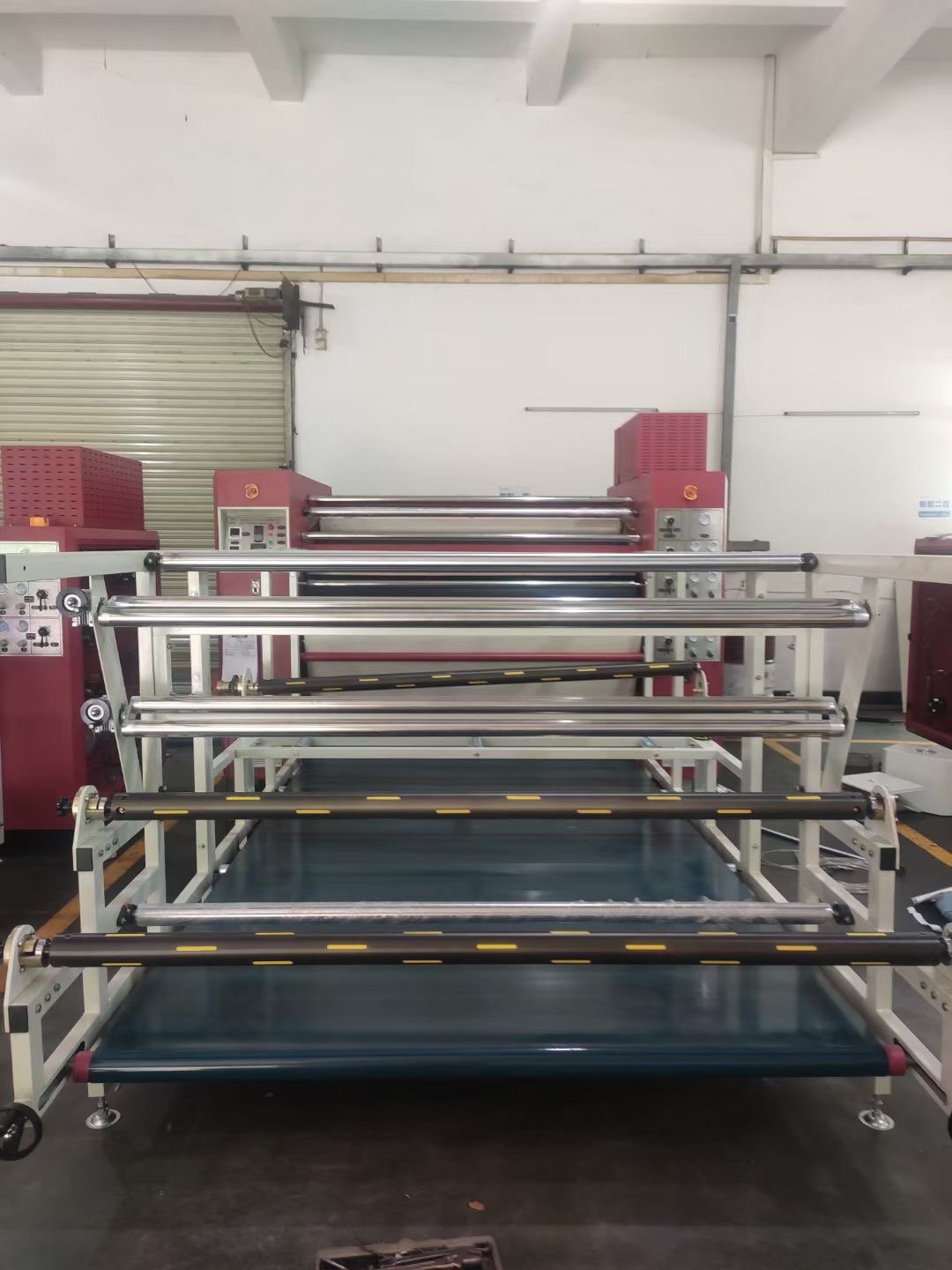Automatic thermal high productivity upper feeding table oil Roller Heat Sublimation heat transfer machine