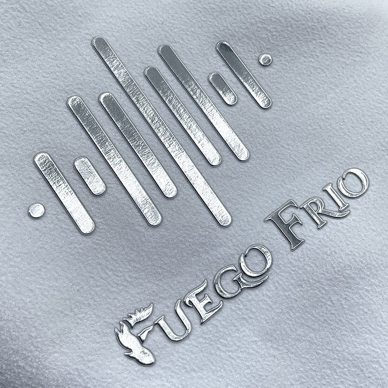 Factory Custom Clothing Tags Printing 3d Logo Raised Label Silicone Heat Transfer Glossy Silver Gold TPU Patches For T-shirt