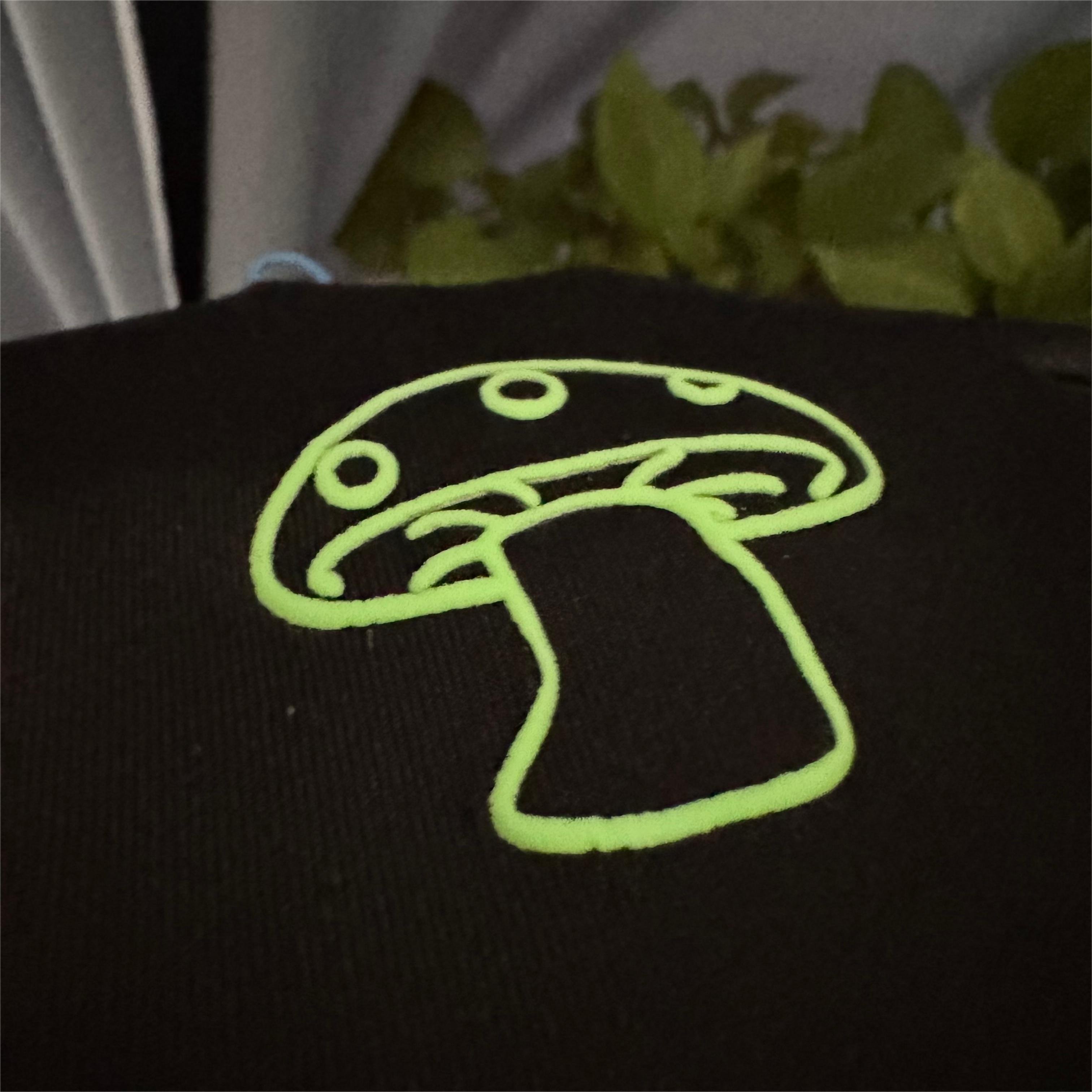 High Quality Custom Reflective Puff Vinyl Sticker Heat Transfer Hot Press Clothing Shoes Hats Jeans Transfer Printing Category