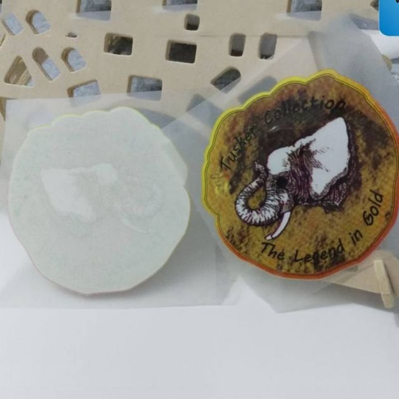 Wholesale Cheap High Quality Personalized Logo Dtf Thermal Screen Heat Transfer Printing Stickers For T shirt Neck Labels