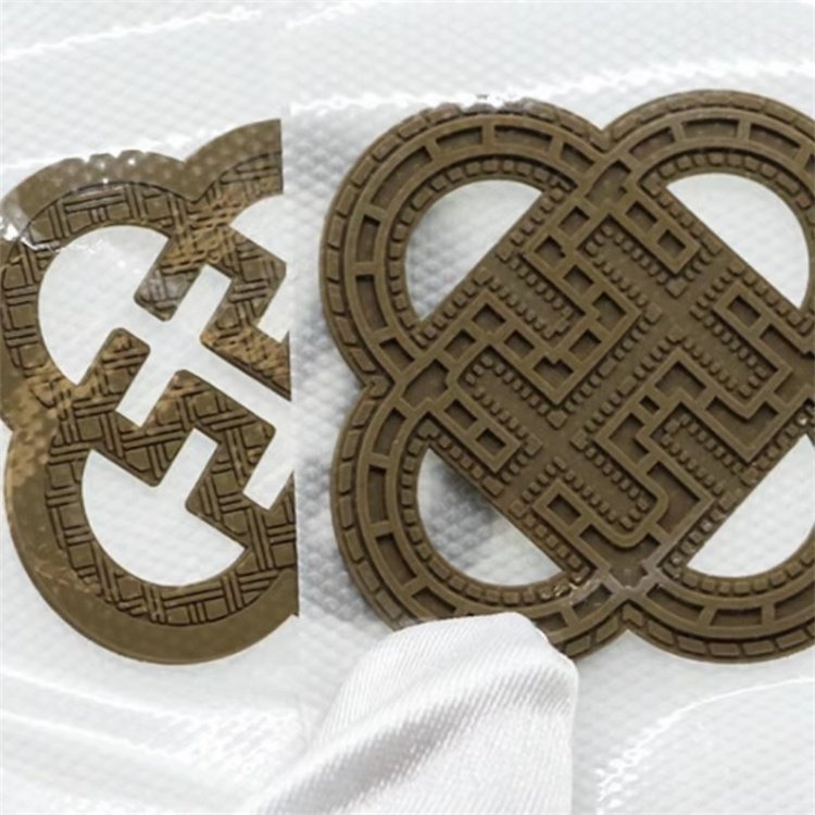 tpu heat transfer printed 3d silicone tpu logo heat transfer custom heat transfers for t-shirts