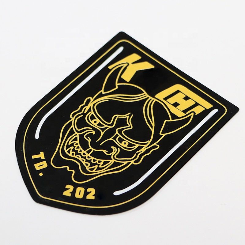 Garment labels soft embossed heat transfer iron on designer logo patch rubber black 3d silicone label for clothing
