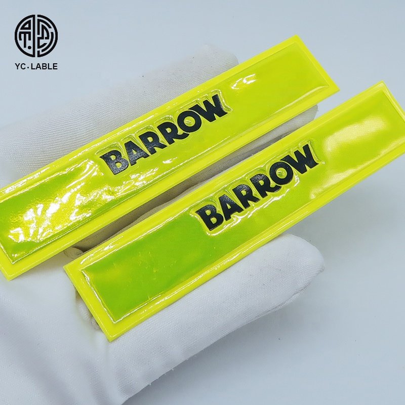 Factory custom rubber labelTPU garment patch custom logo pool T-shirt heat transfer label for clothing