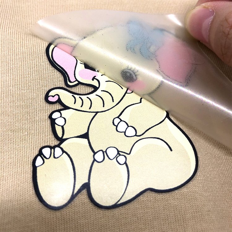 Heat Transfer Tagless Labels Custom Screen Printed Logo Heat Transfers Printing For Garment