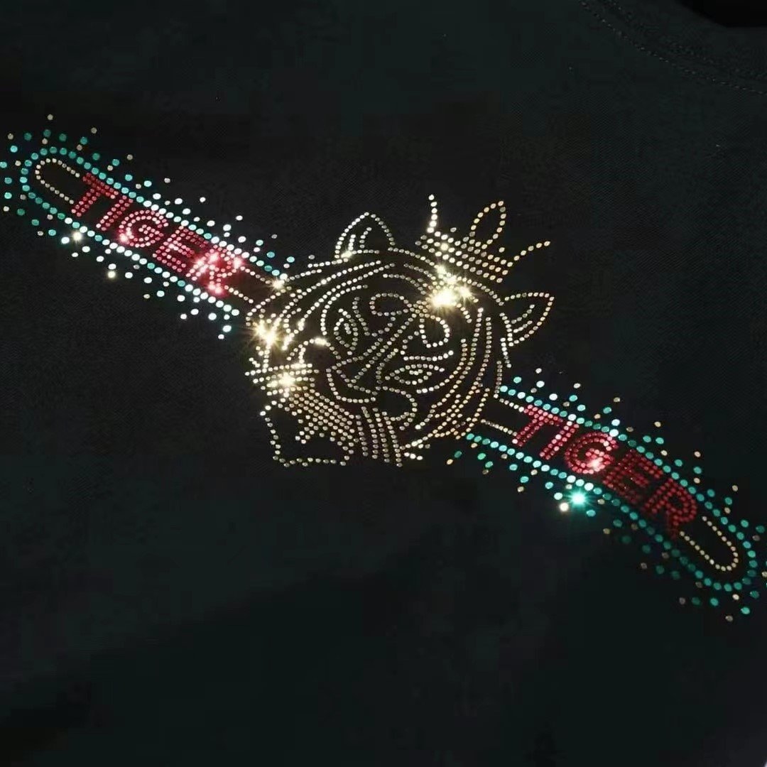 Wholesale Custom High Persistence Heat Transfer Printing Clothing Won't Drop Rhinestone Sticker Sparkling Rhinestone Drills