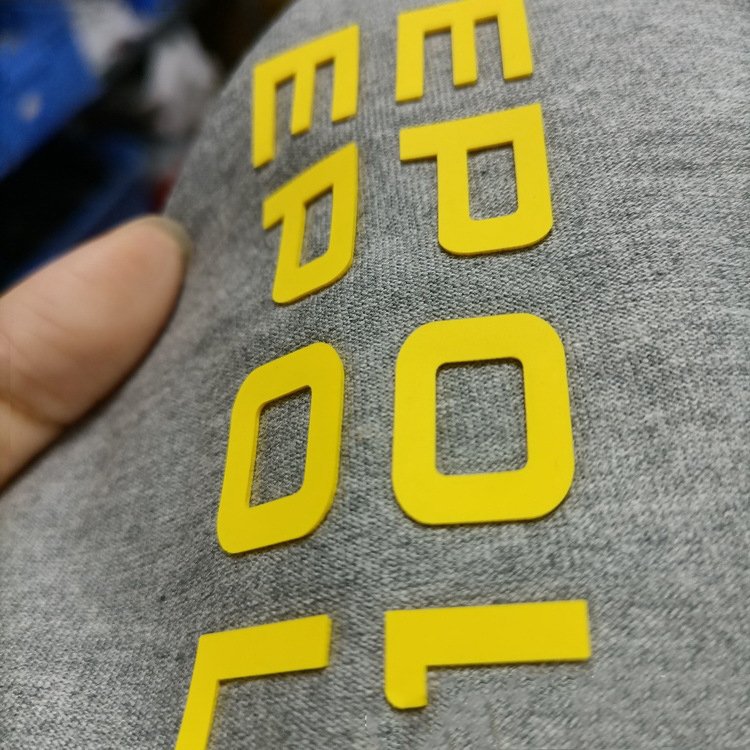 Custom Fashion Design Silicone Heat Transfer Label Sticker Plastisol Heat Transfers for Iron on Labeling