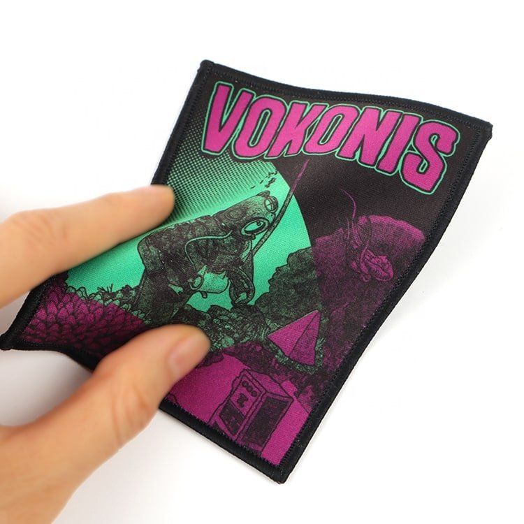 Sublimation Label Heat Transfer Printing Custom Brand Logo Patches for Uniforms with Merrow Border