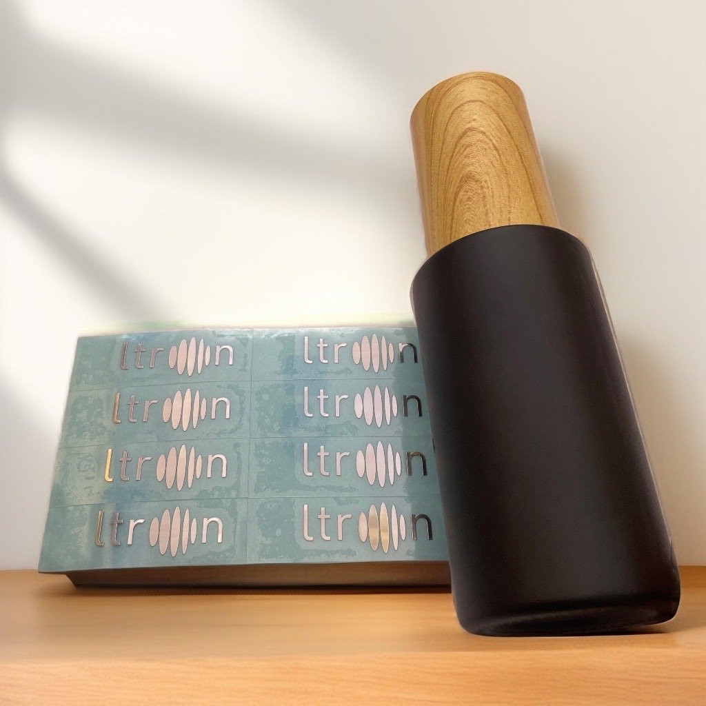 Wholesale Customizable Metal Label 3D Transfer Printing Perfume Bottle Sticker Waterproof Tear Film Word Label