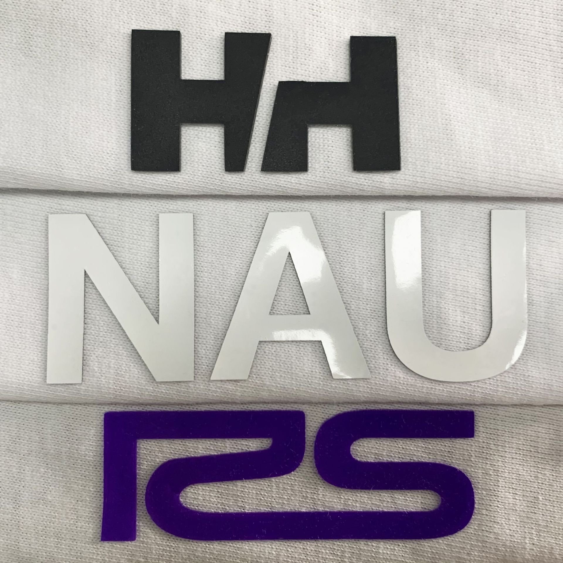 Factory custom 3d silicone heat transfer plastisol heat transfer iron transfer T-shirt clothes vinyl sticker