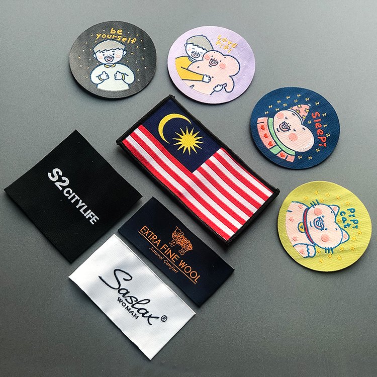 Factory Direct Wholesale Custom Heat Press Transfer Iron On Clothing Woven label for clothes or shoes