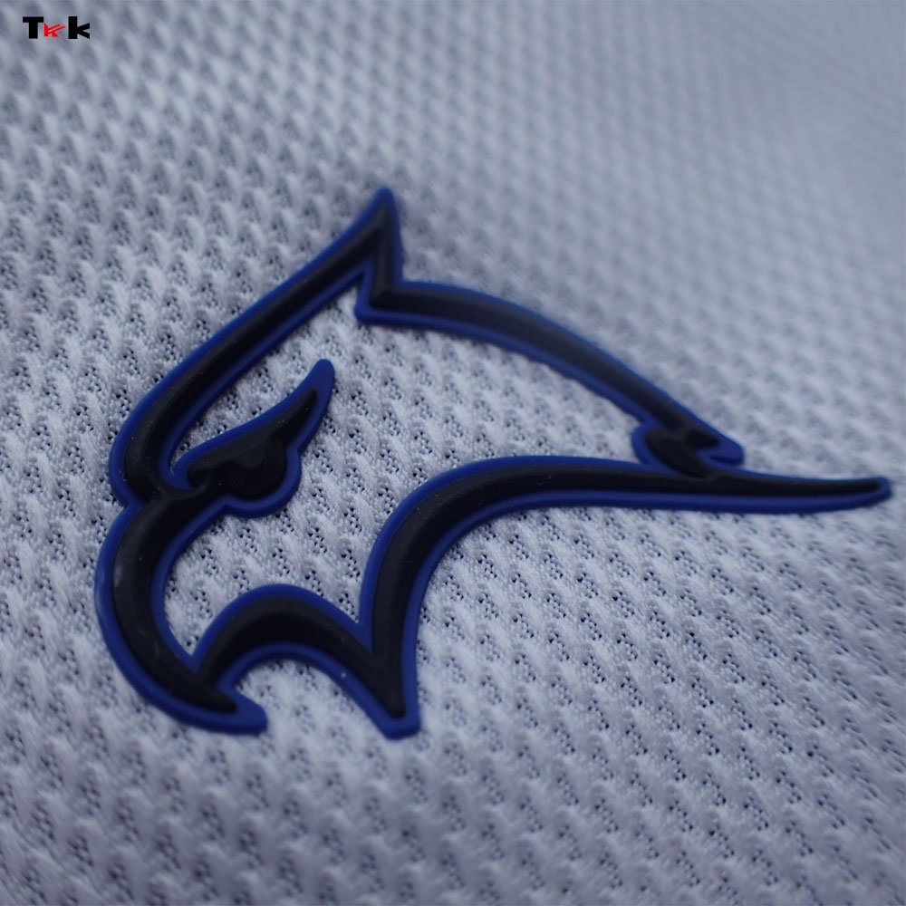 3d embossed logo iron-on clothes hat rubber badge silicone heat transfer patch