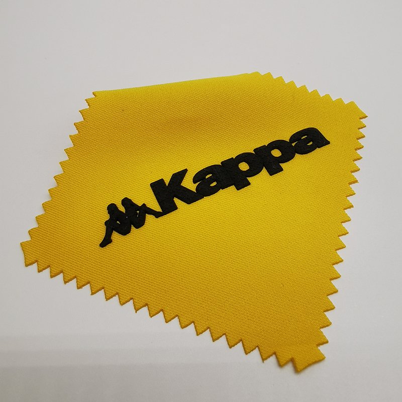 Iron On High Frequency Silicone Label TPU Badges Silk Screen Printing 3D Embossed Logo Heat Transfer Soft Silicone Patch