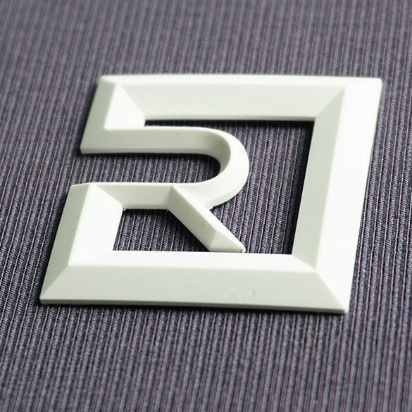 Wholesale price 3D effect embossed logo 3d silicone heat transfer printing label for clothing T shirt silicone Label