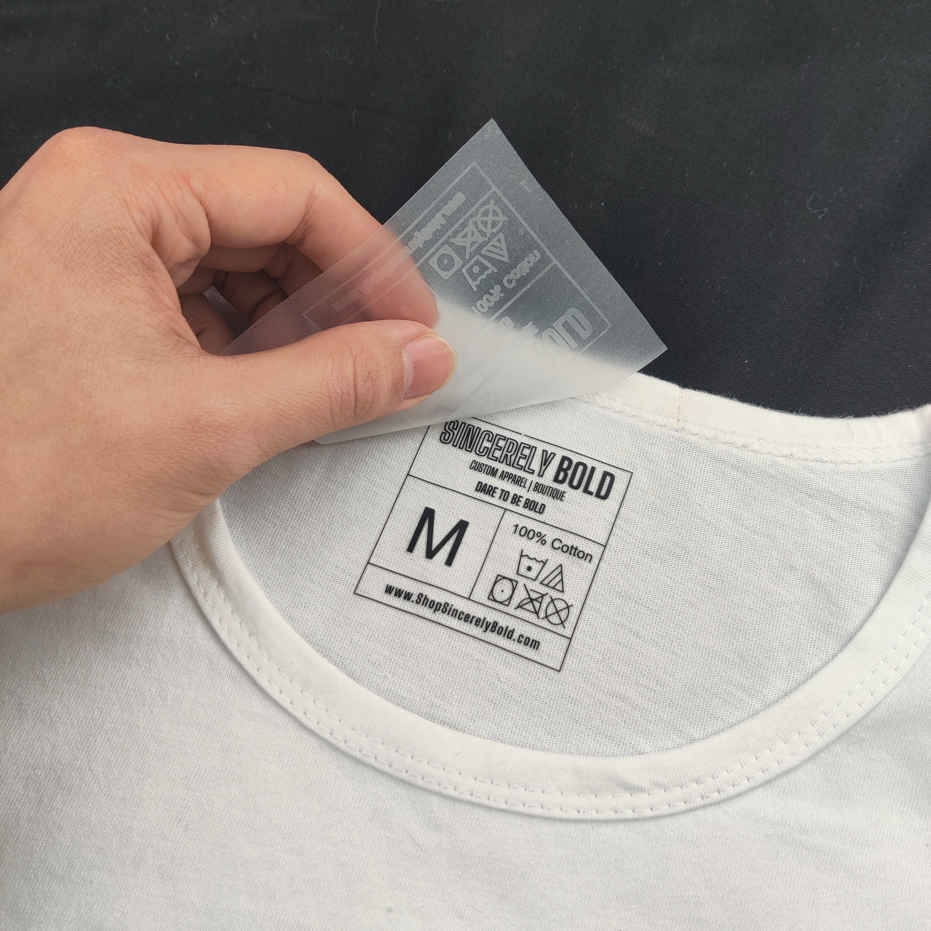 Custom Printed Logo Clothing Iron On Tagless labels, Wholesale Flexible Neck Size Wash Care Label Heat Transfer Clothes Label.