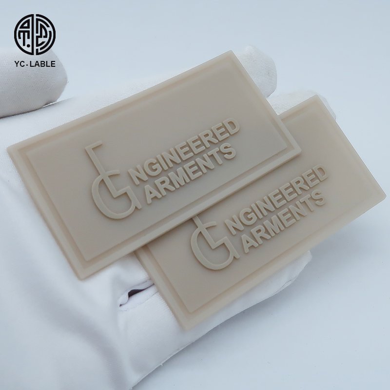 Custom rubber logo silicone heat transfer garment labels