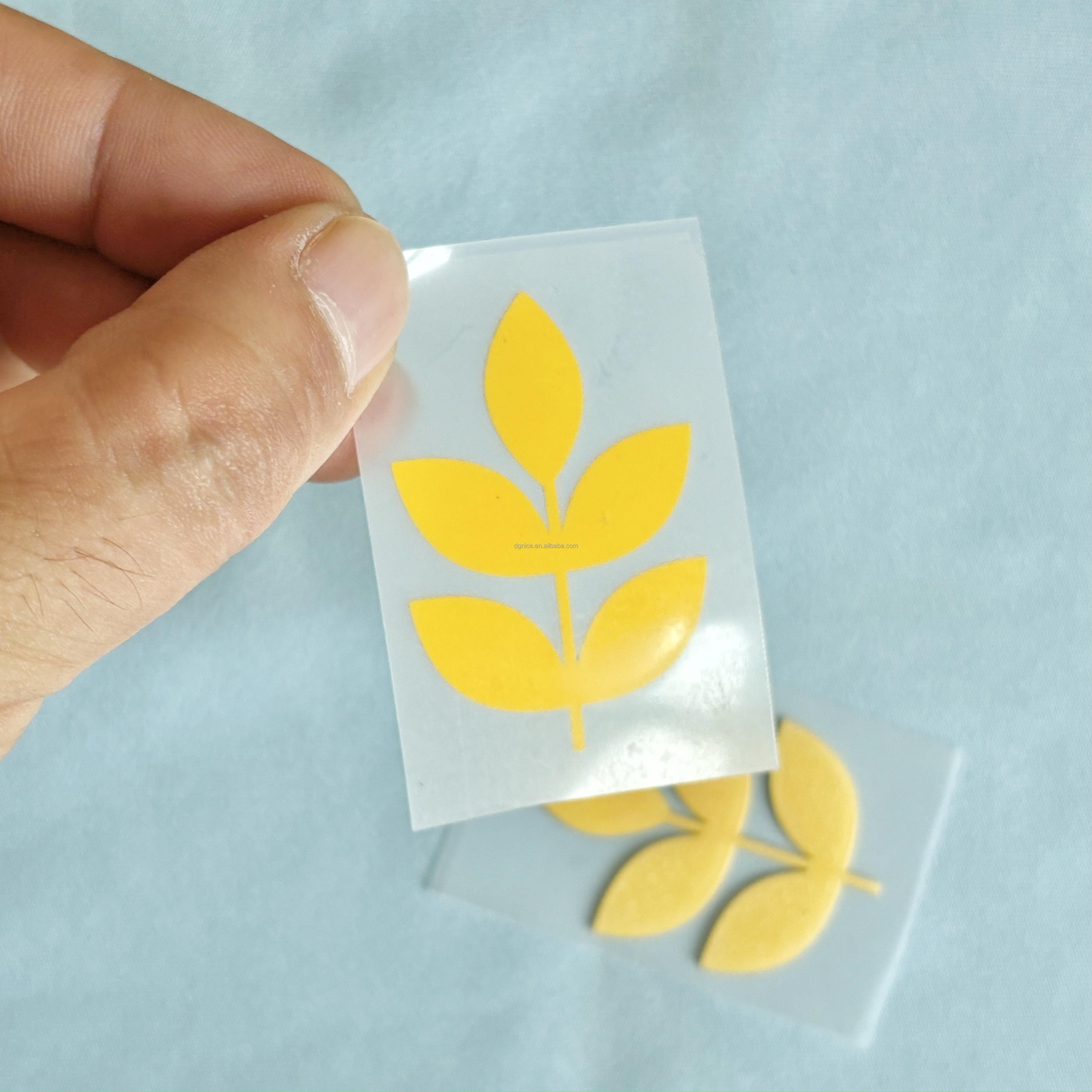 High Quality Custom 3D Raised Rubber Silicone Heat Transfer Logo Clothing Transfer Printing Sticker Label