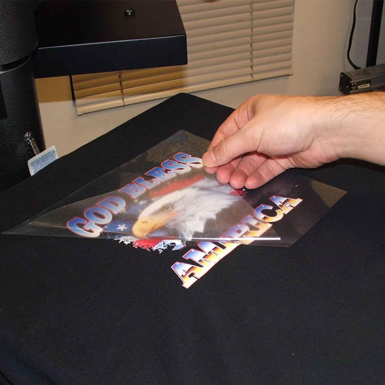 Wholesale heat transfer vinyl designs custom dtf transfer ready to press dtf printer transfers for t-shirts